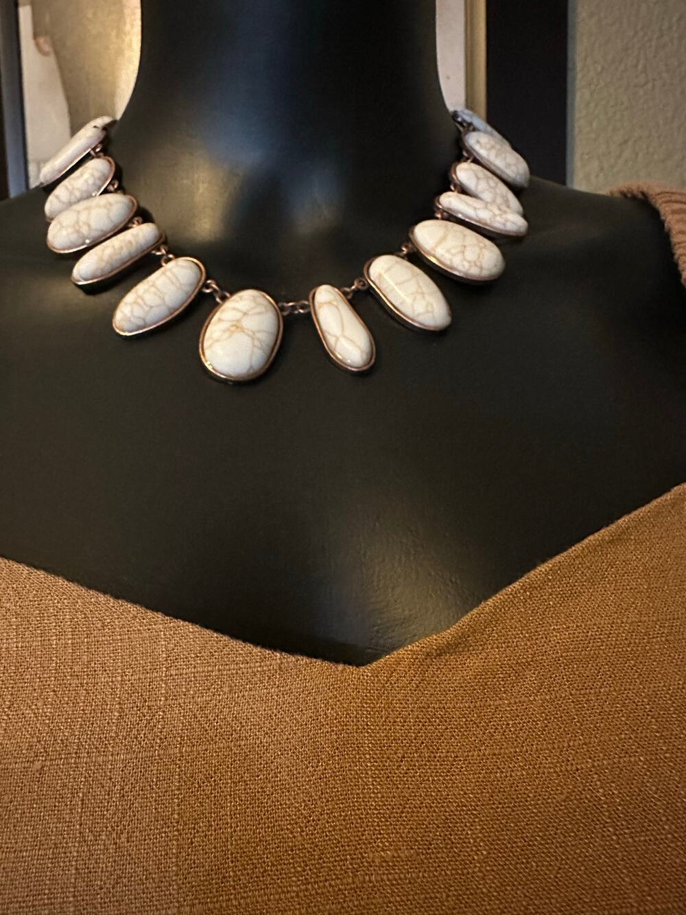 EMMA Southwestern White Stone & Copper Oval Cabochon Necklace and Earring Set